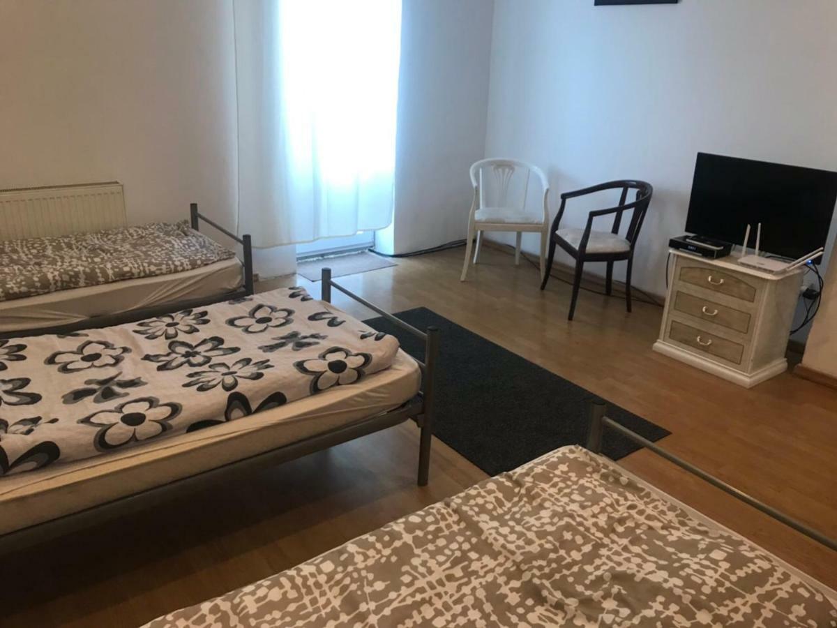 U Ferka Hotel Lemesany Eksteriør billede
